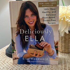 Deliciously Ella Cookbook - Healthy, Delicious, Plant-based, Gluten-free Recipes